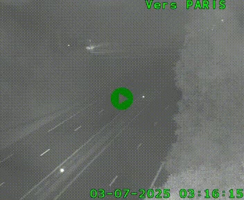 <h2>Caméra routière sur l'autoroute A20 au nord de Limoges, à la jonction avec la N520. Vue orientée vers Paris</h2>