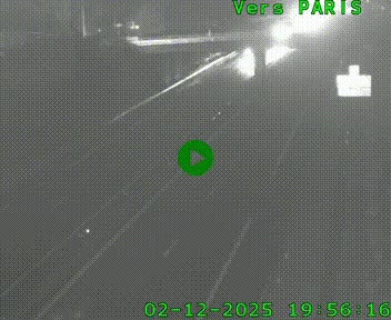 <h2>Caméra routière sur l'autoroute A20 au nord de Limoges, à la jonction avec la N520. Vue orientée vers Paris</h2>
