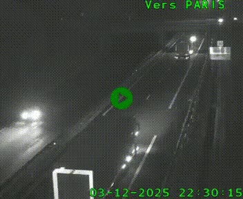 <h2>Caméra routière sur l'autoroute A20 au nord de Limoges, à la jonction avec la N520. Vue orientée vers Paris</h2>