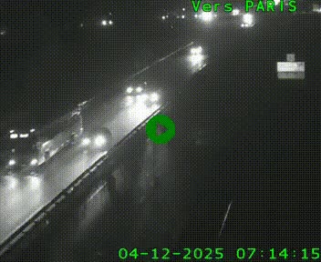 <h2>Caméra routière sur l'autoroute A20 au nord de Limoges, à la jonction avec la N520. Vue orientée vers Paris</h2>