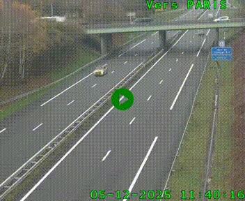 <h2>Caméra routière sur l'autoroute A20 au nord de Limoges, à la jonction avec la N520. Vue orientée vers Paris</h2>