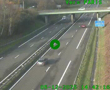 <h2>Caméra routière sur l'autoroute A20 au nord de Limoges, à la jonction avec la N520. Vue orientée vers Paris</h2>
