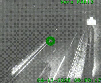<h2>Caméra routière sur l'autoroute A20 au nord de Limoges, à la jonction avec la N520. Vue orientée vers Paris</h2>