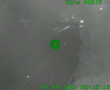 <h2>Caméra routière sur l'autoroute A20 au nord de Limoges, à la jonction avec la N520. Vue orientée vers Paris</h2>