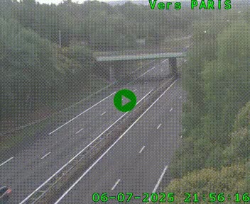 <h2>Caméra routière sur l'autoroute A20 au nord de Limoges, à la jonction avec la N520. Vue orientée vers Paris</h2>
