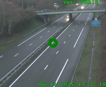 <h2>Caméra routière sur l'autoroute A20 au nord de Limoges, à la jonction avec la N520. Vue orientée vers Paris</h2>