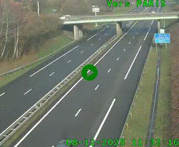 <h2>Caméra routière sur l'autoroute A20 au nord de Limoges, à la jonction avec la N520. Vue orientée vers Paris</h2>