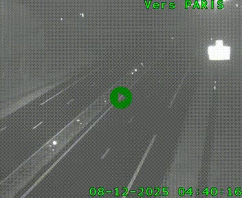 <h2>Caméra routière sur l'autoroute A20 au nord de Limoges, à la jonction avec la N520. Vue orientée vers Paris</h2>