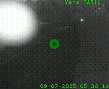 <h2>Caméra routière sur l'autoroute A20 au nord de Limoges, à la jonction avec la N520. Vue orientée vers Paris</h2>