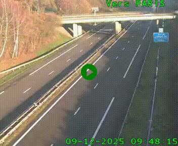 <h2>Caméra routière sur l'autoroute A20 au nord de Limoges, à la jonction avec la N520. Vue orientée vers Paris</h2>