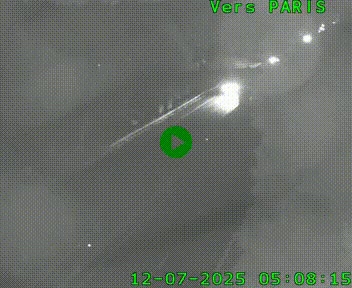 <h2>Caméra routière sur l'autoroute A20 au nord de Limoges, à la jonction avec la N520. Vue orientée vers Paris</h2>