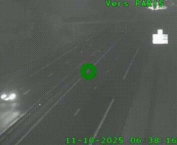 <h2>Caméra routière sur l'autoroute A20 au nord de Limoges, à la jonction avec la N520. Vue orientée vers Paris</h2>