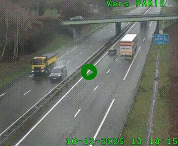 <h2>Caméra routière sur l'autoroute A20 au nord de Limoges, à la jonction avec la N520. Vue orientée vers Paris</h2>