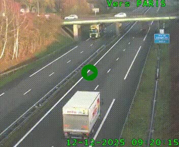 <h2>Caméra routière sur l'autoroute A20 au nord de Limoges, à la jonction avec la N520. Vue orientée vers Paris</h2>