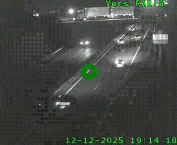 <h2>Caméra routière sur l'autoroute A20 au nord de Limoges, à la jonction avec la N520. Vue orientée vers Paris</h2>