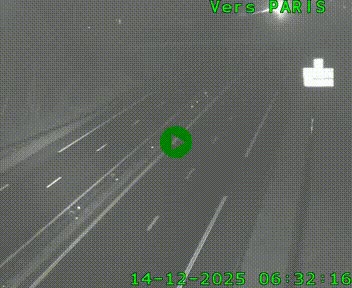 <h2>Caméra routière sur l'autoroute A20 au nord de Limoges, à la jonction avec la N520. Vue orientée vers Paris</h2>
