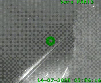 <h2>Caméra routière sur l'autoroute A20 au nord de Limoges, à la jonction avec la N520. Vue orientée vers Paris</h2>