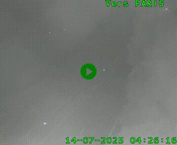 <h2>Caméra routière sur l'autoroute A20 au nord de Limoges, à la jonction avec la N520. Vue orientée vers Paris</h2>