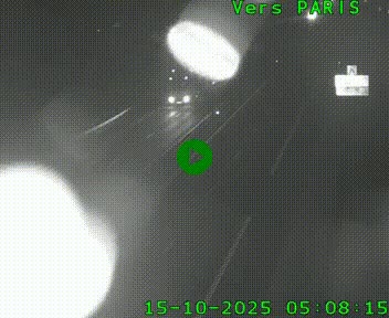 <h2>Caméra routière sur l'autoroute A20 au nord de Limoges, à la jonction avec la N520. Vue orientée vers Paris</h2>