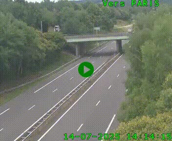 <h2>Caméra routière sur l'autoroute A20 au nord de Limoges, à la jonction avec la N520. Vue orientée vers Paris</h2>