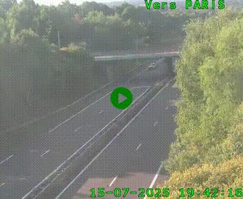 <h2>Caméra routière sur l'autoroute A20 au nord de Limoges, à la jonction avec la N520. Vue orientée vers Paris</h2>