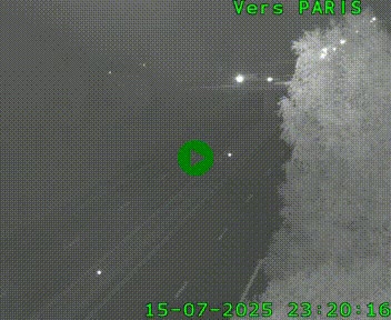 <h2>Caméra routière sur l'autoroute A20 au nord de Limoges, à la jonction avec la N520. Vue orientée vers Paris</h2>