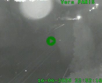 Caméra routière sur l'autoroute A20 au nord de Limoges, à la jonction avec la N520. Vue orientée vers Paris