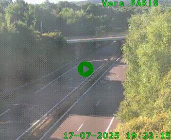 <h2>Caméra routière sur l'autoroute A20 au nord de Limoges, à la jonction avec la N520. Vue orientée vers Paris</h2>