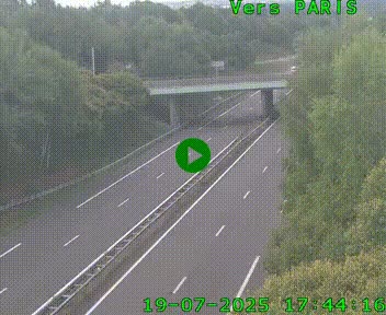 <h2>Caméra routière sur l'autoroute A20 au nord de Limoges, à la jonction avec la N520. Vue orientée vers Paris</h2>