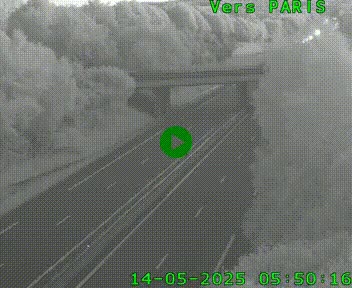 Caméra routière sur l'autoroute A20 au nord de Limoges, à la jonction avec la N520. Vue orientée vers Paris