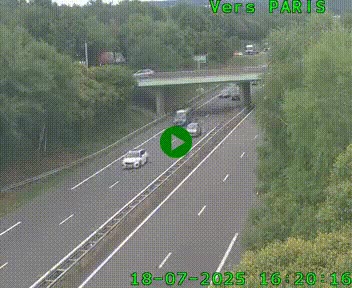 <h2>Caméra routière sur l'autoroute A20 au nord de Limoges, à la jonction avec la N520. Vue orientée vers Paris</h2>