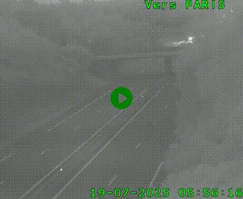 <h2>Caméra routière sur l'autoroute A20 au nord de Limoges, à la jonction avec la N520. Vue orientée vers Paris</h2>