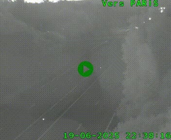 <h2>Caméra routière sur l'autoroute A20 au nord de Limoges, à la jonction avec la N520. Vue orientée vers Paris</h2>
