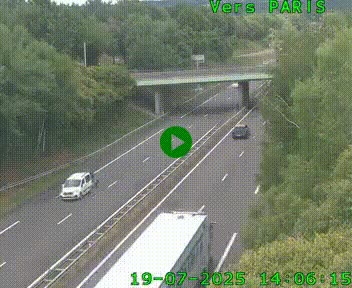 <h2>Caméra routière sur l'autoroute A20 au nord de Limoges, à la jonction avec la N520. Vue orientée vers Paris</h2>