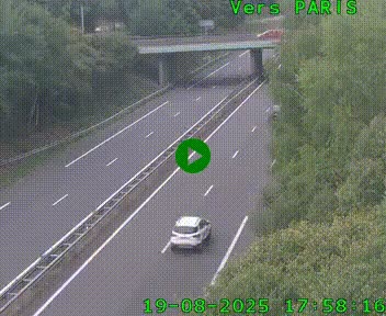 <h2>Caméra routière sur l'autoroute A20 au nord de Limoges, à la jonction avec la N520. Vue orientée vers Paris</h2>