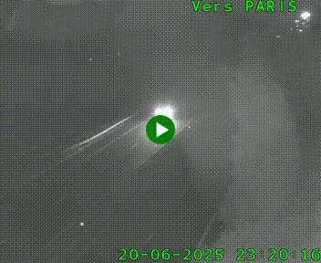 <h2>Caméra routière sur l'autoroute A20 au nord de Limoges, à la jonction avec la N520. Vue orientée vers Paris</h2>