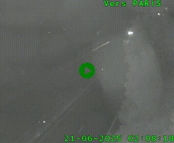 <h2>Caméra routière sur l'autoroute A20 au nord de Limoges, à la jonction avec la N520. Vue orientée vers Paris</h2>