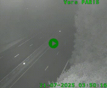 <h2>Caméra routière sur l'autoroute A20 au nord de Limoges, à la jonction avec la N520. Vue orientée vers Paris</h2>