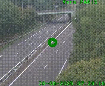 <h2>Caméra routière sur l'autoroute A20 au nord de Limoges, à la jonction avec la N520. Vue orientée vers Paris</h2>
