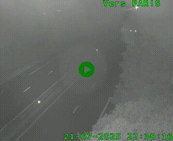 <h2>Caméra routière sur l'autoroute A20 au nord de Limoges, à la jonction avec la N520. Vue orientée vers Paris</h2>