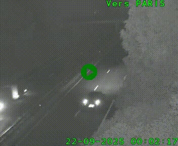 <h2>Caméra routière sur l'autoroute A20 au nord de Limoges, à la jonction avec la N520. Vue orientée vers Paris</h2>