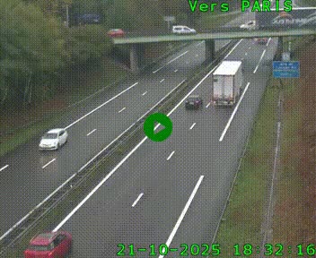 <h2>Caméra routière sur l'autoroute A20 au nord de Limoges, à la jonction avec la N520. Vue orientée vers Paris</h2>