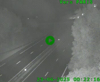 <h2>Caméra routière sur l'autoroute A20 au nord de Limoges, à la jonction avec la N520. Vue orientée vers Paris</h2>
