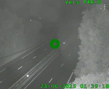 <h2>Caméra routière sur l'autoroute A20 au nord de Limoges, à la jonction avec la N520. Vue orientée vers Paris</h2>