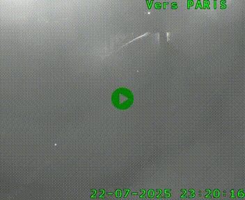 <h2>Caméra routière sur l'autoroute A20 au nord de Limoges, à la jonction avec la N520. Vue orientée vers Paris</h2>