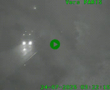 <h2>Caméra routière sur l'autoroute A20 au nord de Limoges, à la jonction avec la N520. Vue orientée vers Paris</h2>
