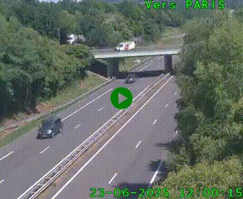 <h2>Caméra routière sur l'autoroute A20 au nord de Limoges, à la jonction avec la N520. Vue orientée vers Paris</h2>