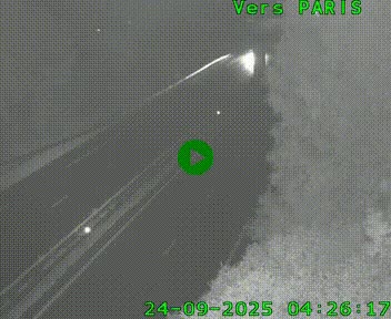<h2>Caméra routière sur l'autoroute A20 au nord de Limoges, à la jonction avec la N520. Vue orientée vers Paris</h2>
