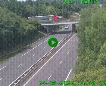 <h2>Caméra routière sur l'autoroute A20 au nord de Limoges, à la jonction avec la N520. Vue orientée vers Paris</h2>