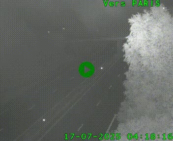 <h2>Caméra routière sur l'autoroute A20 au nord de Limoges, à la jonction avec la N520. Vue orientée vers Paris</h2>